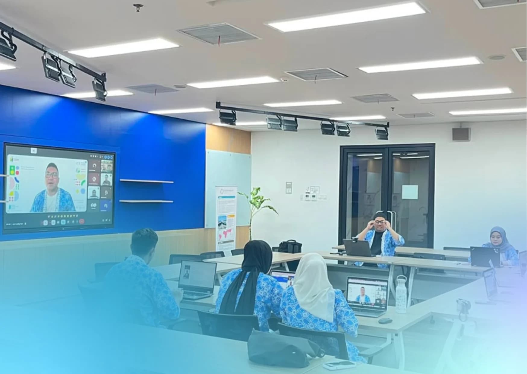 Pengantar AI Experience untuk guru