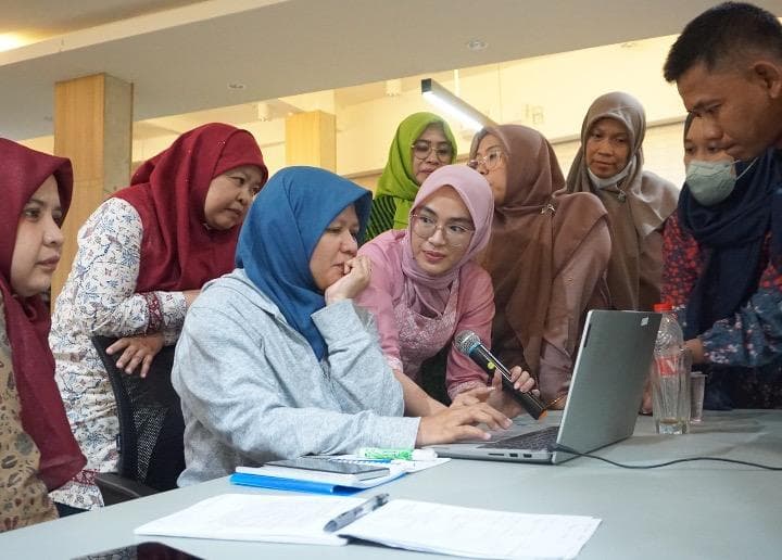 Dokumentasi Membantu UMKM Mengenal AI untuk Produktivitas dan Daya Saing